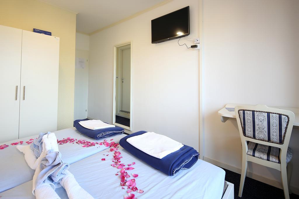 Guest House Zeba & Riviera Šilo Dış mekan fotoğraf