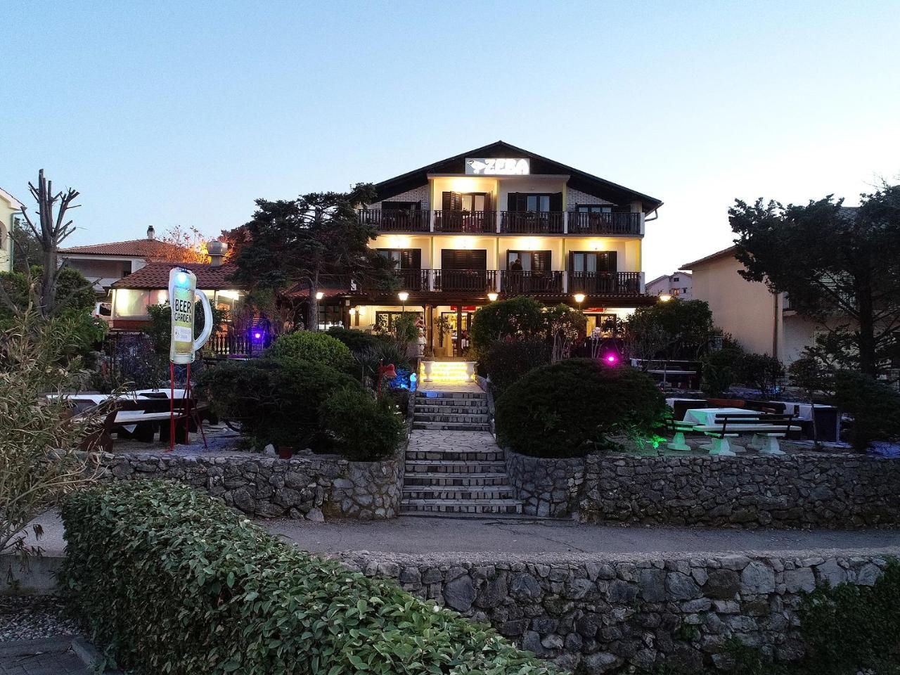 Guest House Zeba & Riviera Šilo Dış mekan fotoğraf